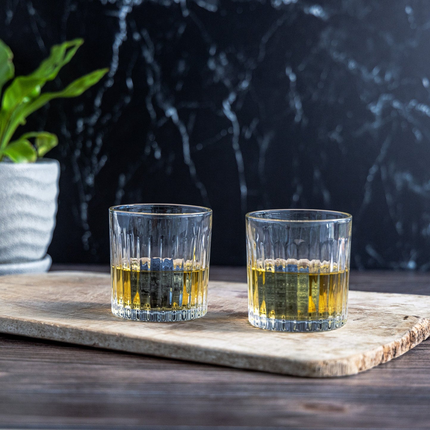 Tumbler & Whiskey Stones Set