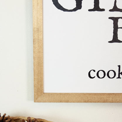 Gingerbread framed art, Almond frame, XL, frame close-up