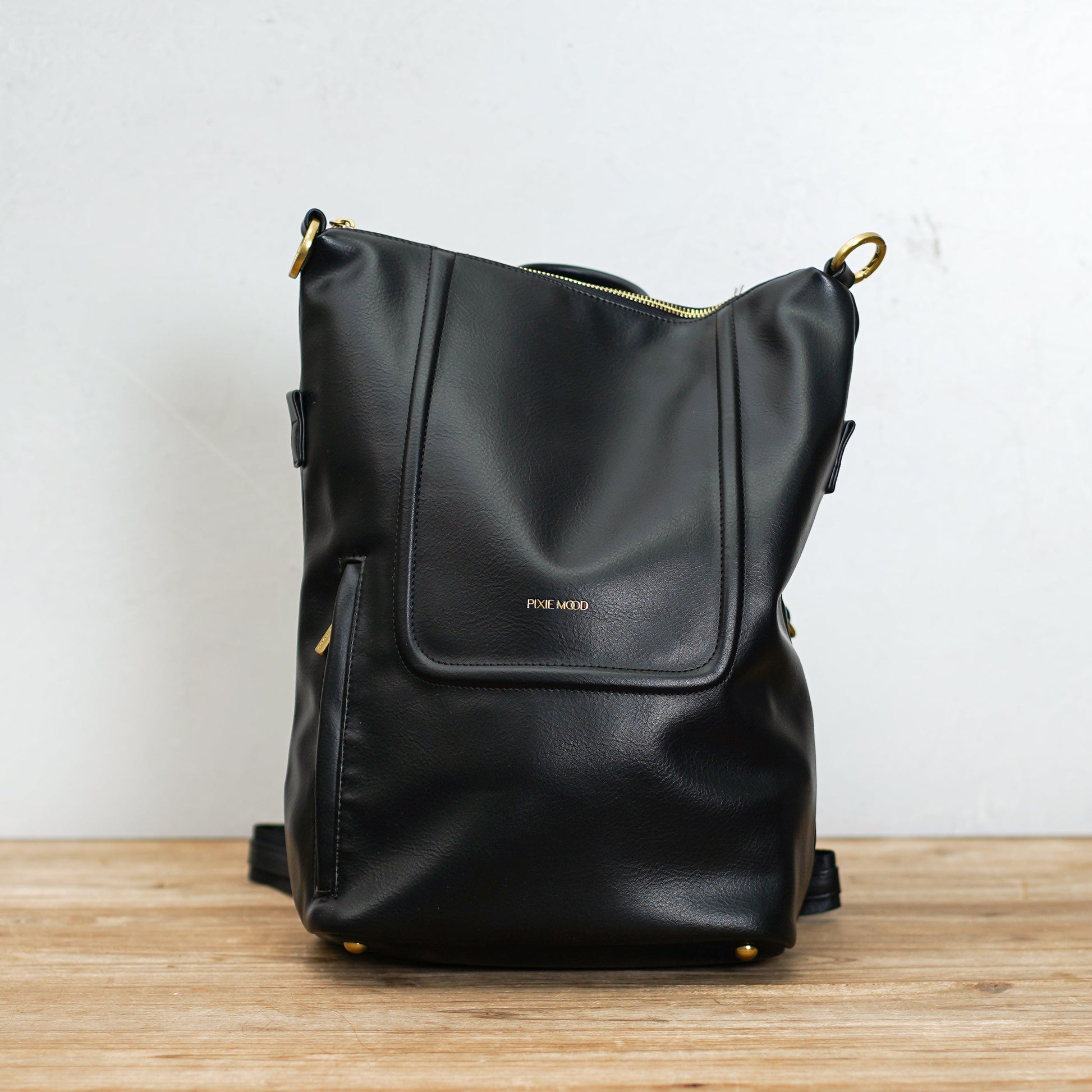 convertible leather backpack messenger bag to Shoulder The Time Resistance Leather Backpack for Women is a handcrafted shoulder bag made from Italian full Convertible Leather Backpack Black