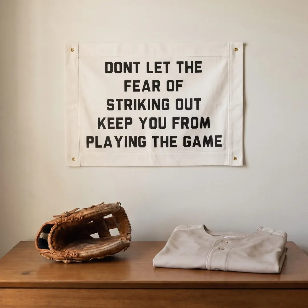 Don't Give Up the Ship-Banner Flag_BF-25x17-2B-WHT-BAN-12